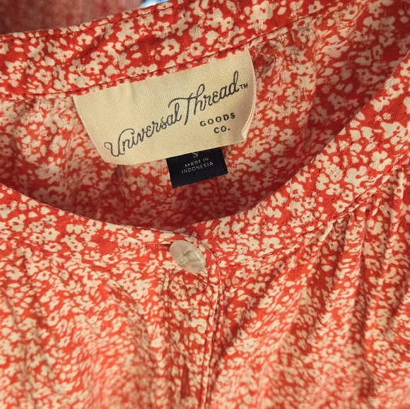 Universal Thread button down blouse - Picture 3 of 4